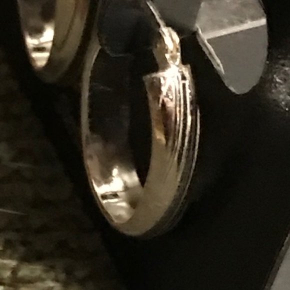 Sterling Silver Oval Earrings - Picture 3 of 4